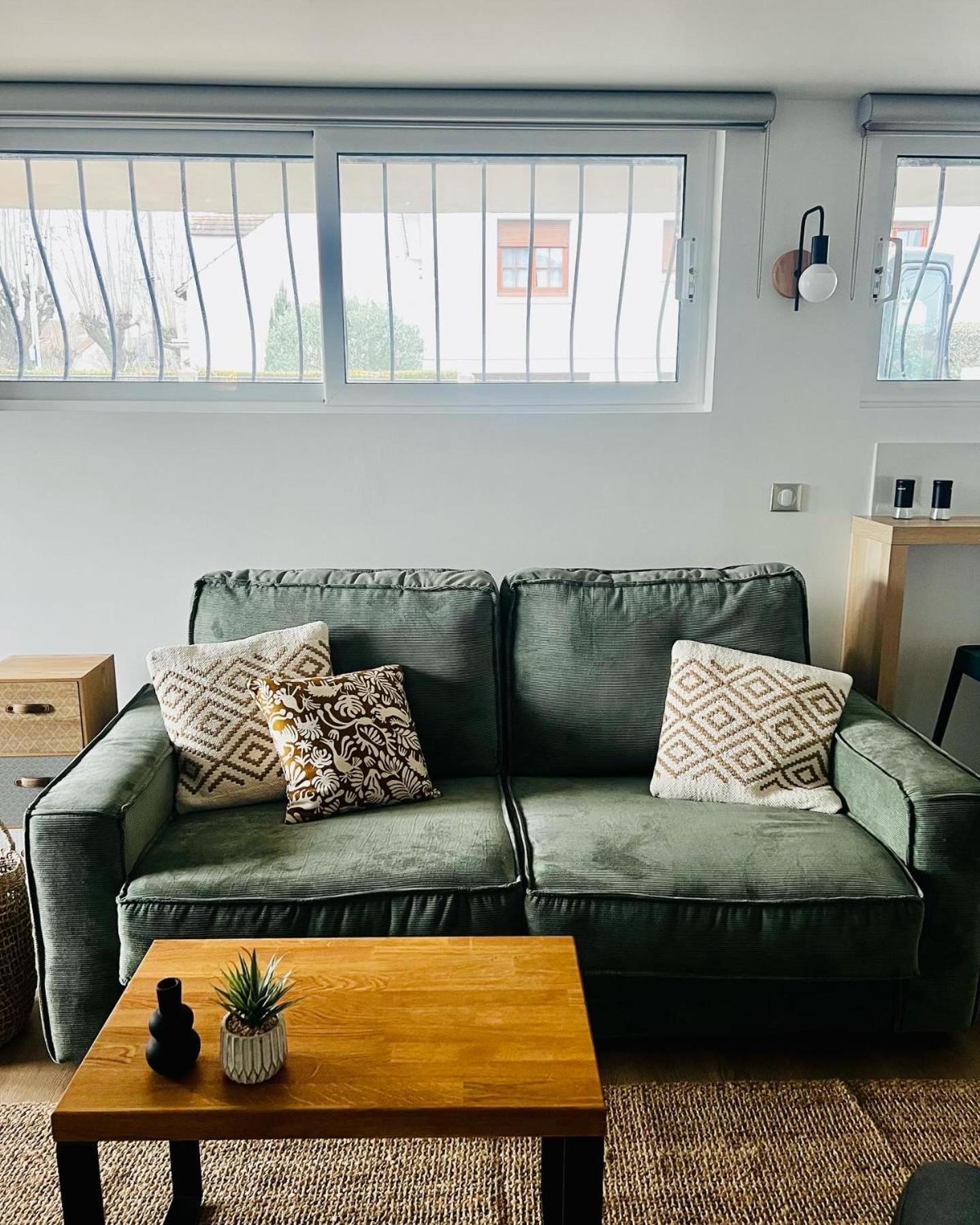 Superbe Studio Neuf - 20 Min Versailles Les Clayes-Sous-Bois Екстериор снимка